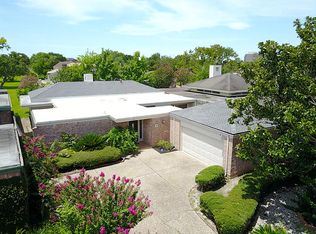 18 Charleston St N, Sugar Land, TX 77478