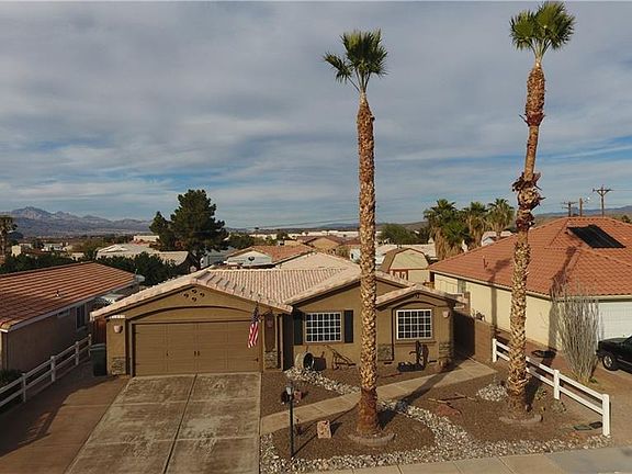 3rd image of 1655 De Angelis Ave