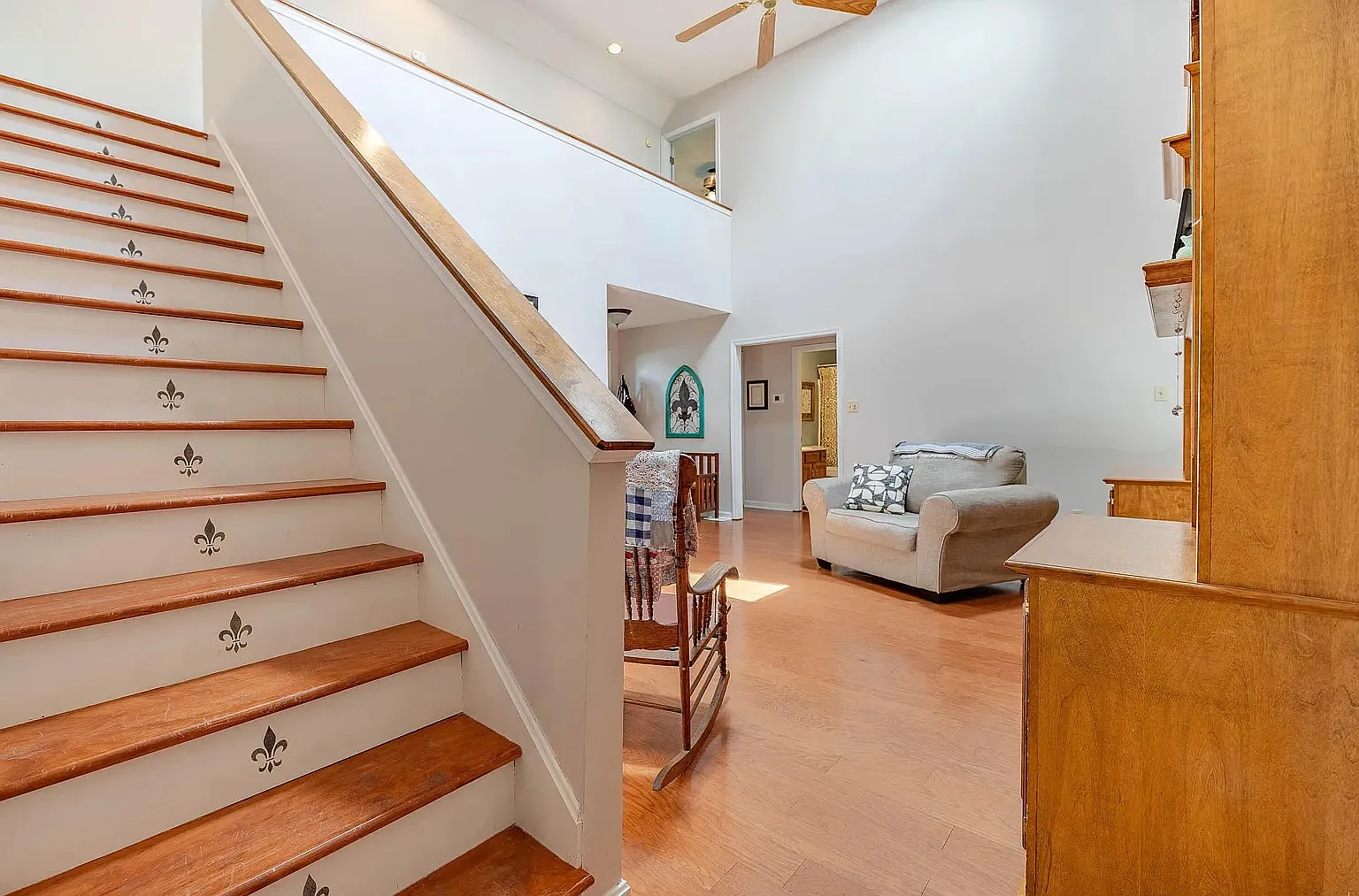 3904 Vantage Pl — Photo 4