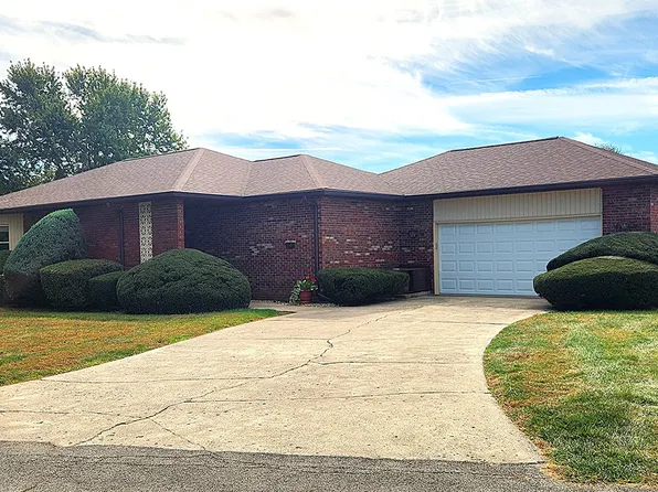 3307 Memorial Dr N, Elwood, IN 46036