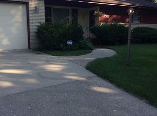 4005 Brendenwood Rd, Rockford, IL 61107