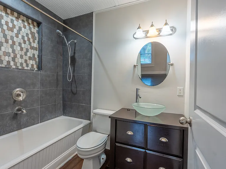 3312 1/2 Falligant Ave #B — Photo 22