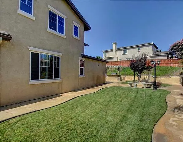 36825 Wax Myrtle Pl — Photo 34