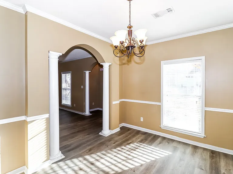 8662 Rogers Park Ave — Photo 8