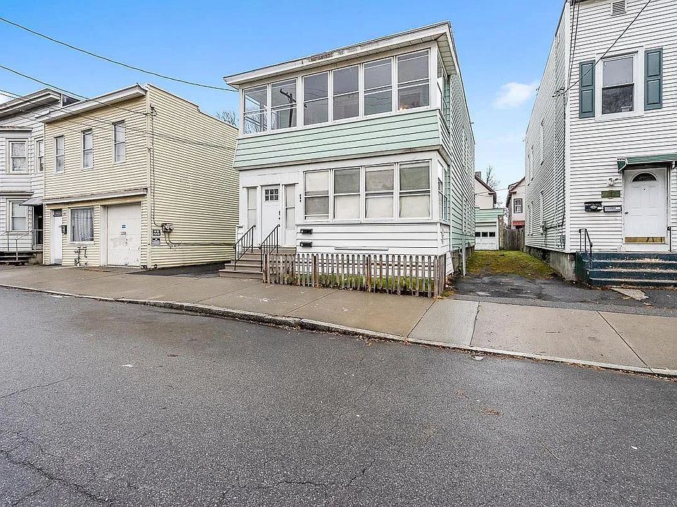 1st image of 499 Yates St #1