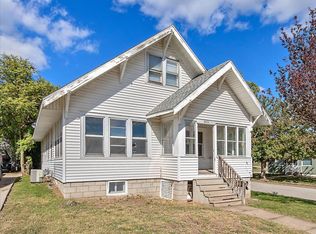 3850 Arbor St, Omaha, NE 68105