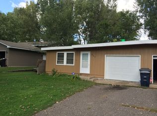 809 2nd Ave SW, Forest Lake, MN 55025