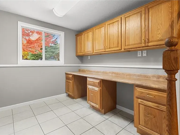 16546 Foliage Ave — Photo 11