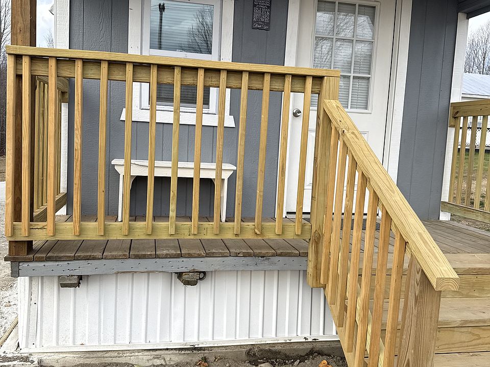 1st image of 327 Shusta Rd #2