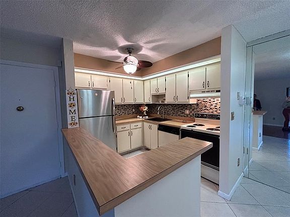 3rd image of 10445 E Clairmont Cir #104