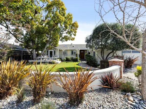 2448 Villa Nueva Way, Mountain View, CA 94040