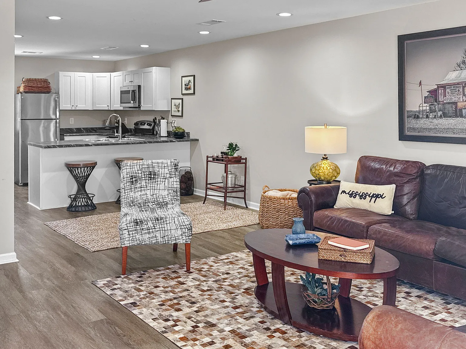 2 bed, 2.0 bath, 980 sqft, $1,250 — Photo 3