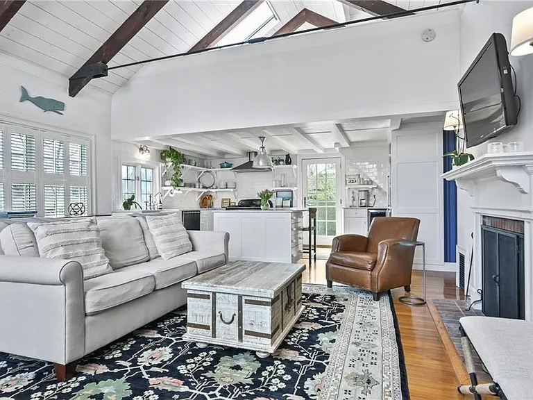 397 Gibbs Ave #CH — Photo 15