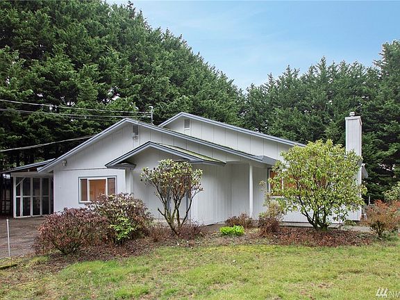 2nd image of 4021 Firdrona Dr NW