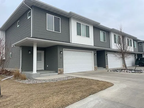 3315 Prairie Heights Way Photo 1