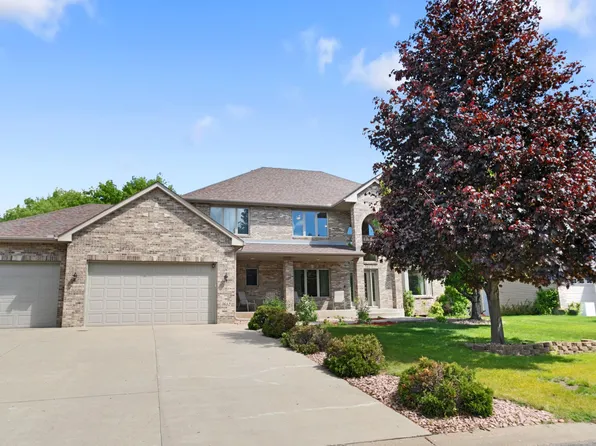 3612 104th Trl N, Brooklyn Park, MN 55443