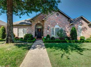 22 Chevaux Cir, Little Rock, AR 72223