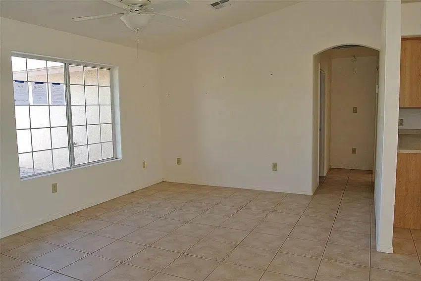 3 bed, 1346 sqft, $1,695 — Photo 4