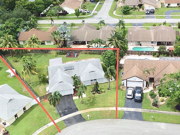 3rd image of 8641 NW 53rd St