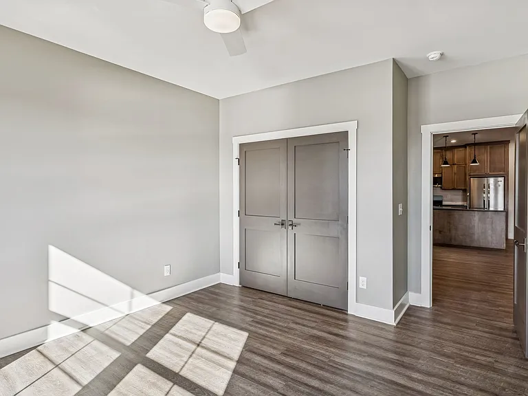 118 N Main St #D — Photo 15