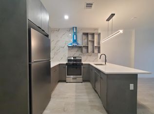 670 Ocean Ave #3, Jersey City, NJ 07305