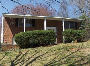 607 Rock Creek Rd #A, Charlottesville, VA 22903