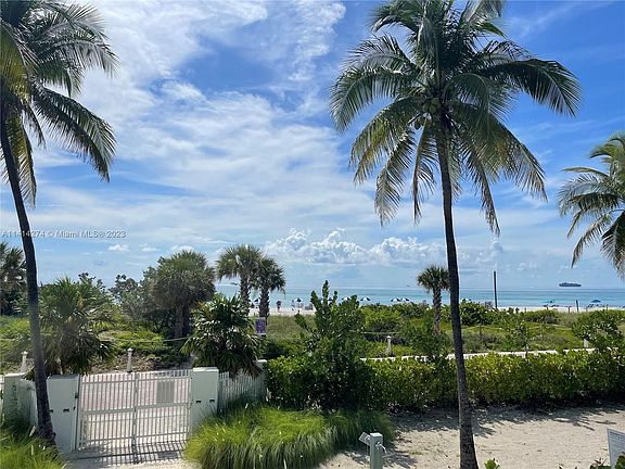 4th image of 5151 Collins Ave APT 1126