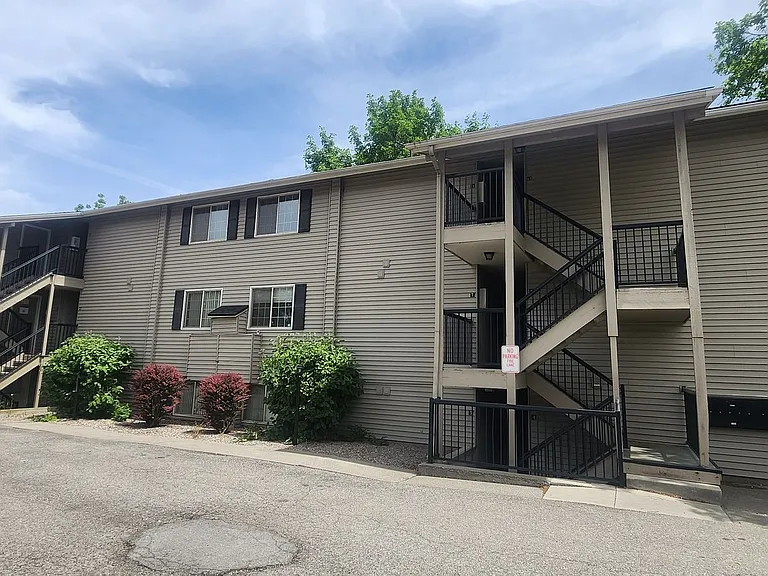 Aspen Meadows Apartments! — Photo 10