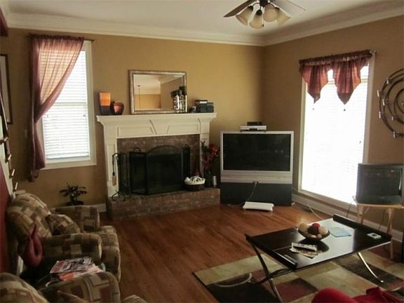 4th image of 793 Windsor Creek Trl