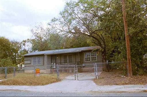 1st image of 637 CORLISS