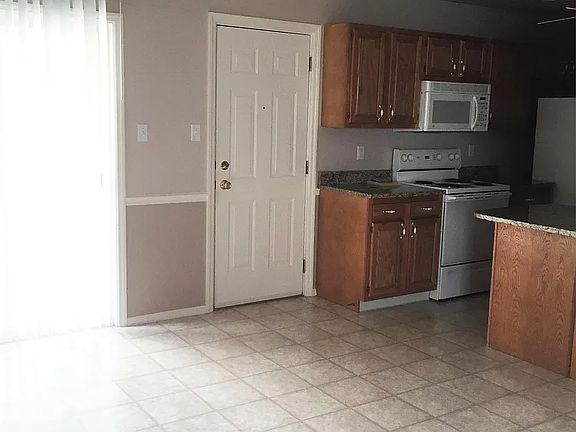 5th image of 4018 Balmoral Dr #4018
