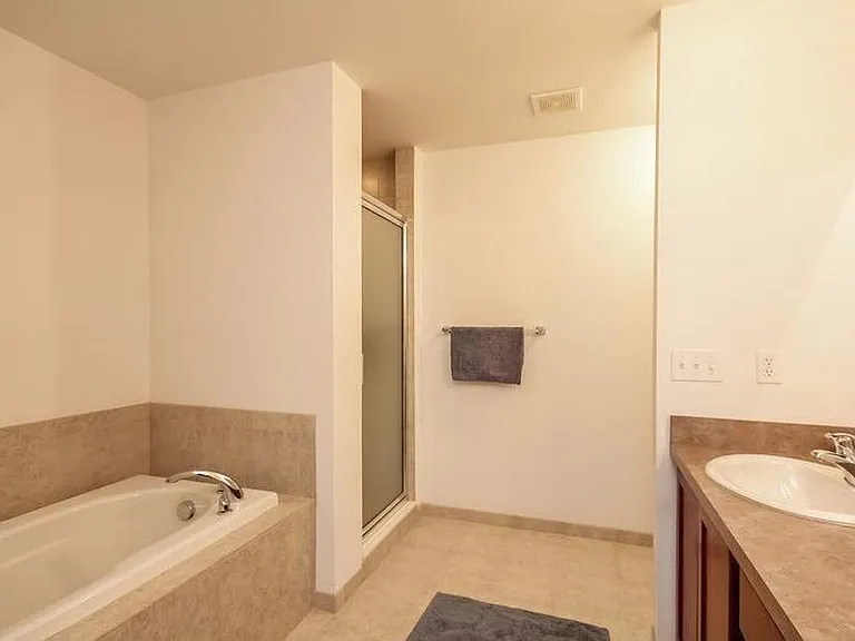 3370 Endsleigh Ln — Photo 25