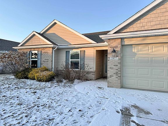 2nd image of 2977 Morallion Dr