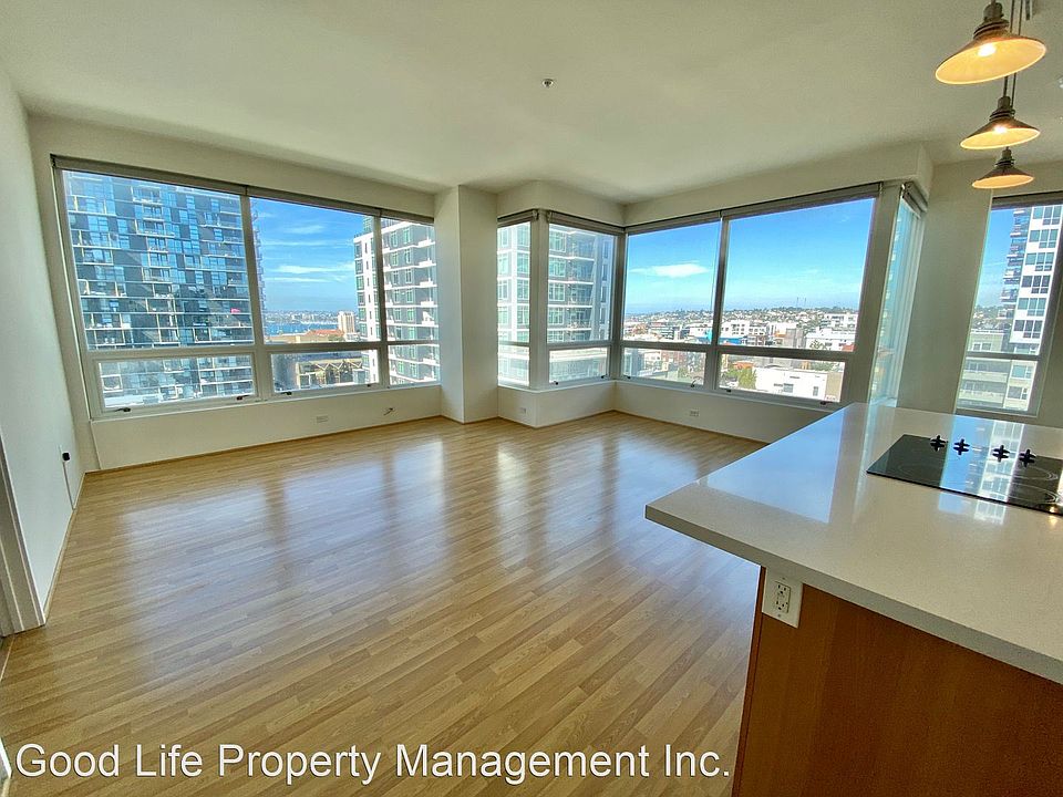 1st image of 350 W Ash St Unit 904