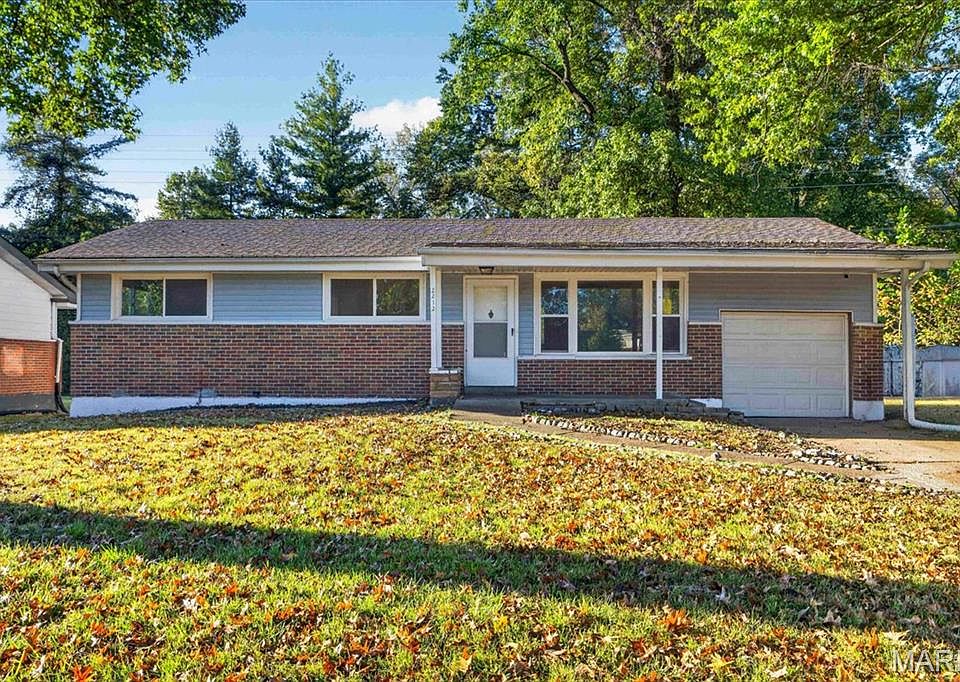 1st image of 2212 Collett Dr
