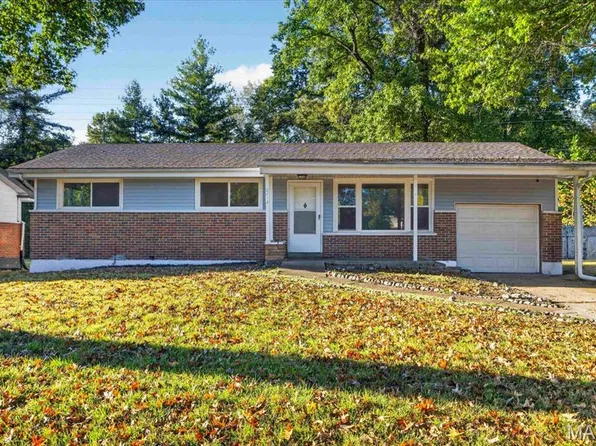 2212 Collett Dr, Saint Louis, MO 63136