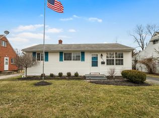 4312 Brookgrove Dr, Grove City, OH 43123