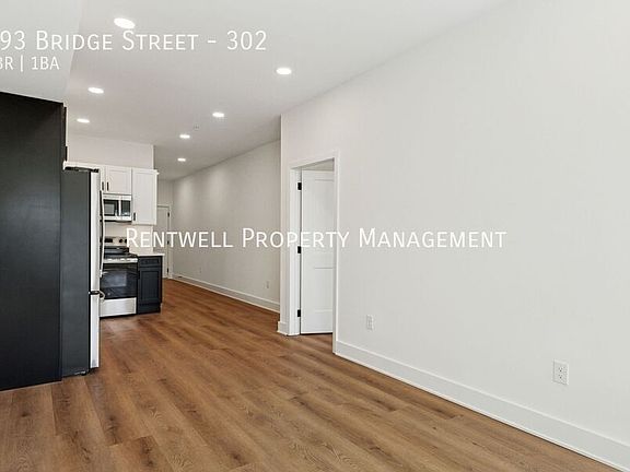 3rd image of 193 Bridge St #302