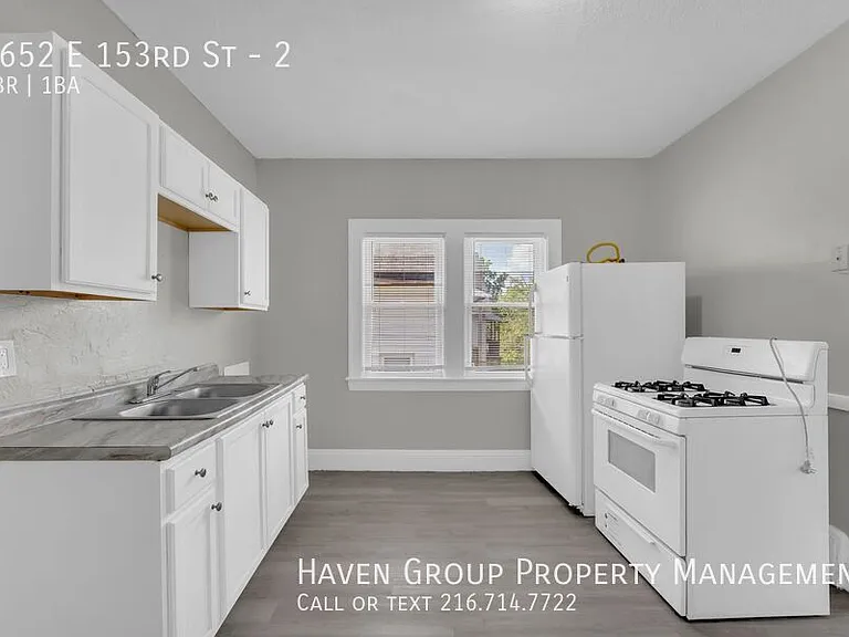 3652 E 153rd St #2 — Photo 10