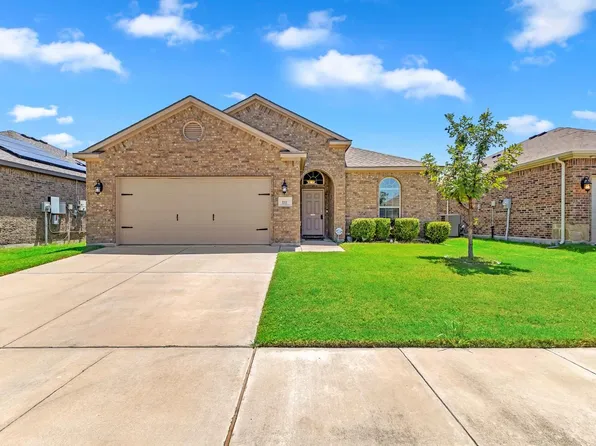 333 Marble Creek Dr, Fort Worth, TX 76131
