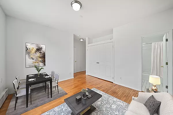 Rented by Vector New York, LLC | media 10