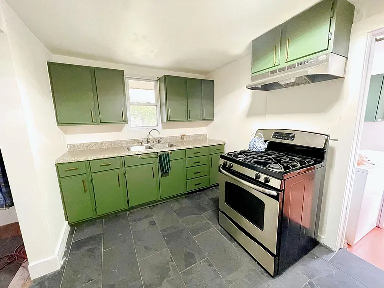 541 Neelys Bend Rd — Photo 4