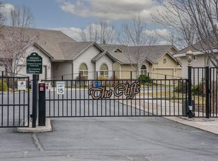 1911 NW 18th St, Redmond, OR 97756
