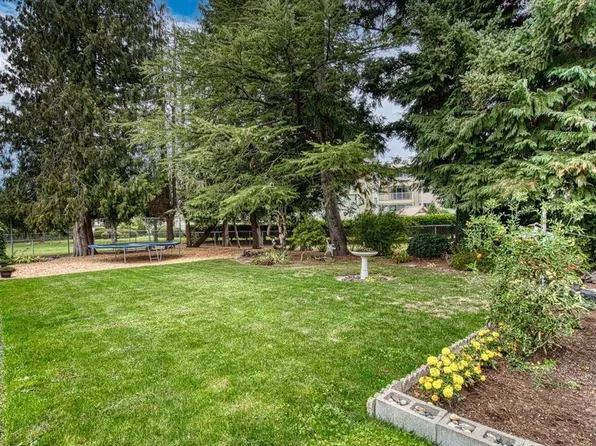 8668 Coventry Pl, Chilliwack, BC V2P 4V5