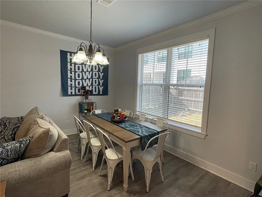 4 bed, 4.5 bath, 1844 sqft, $2,850 — Photo 4