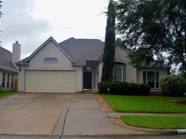 4302 Arboretum Dr, Pasadena, TX 77505