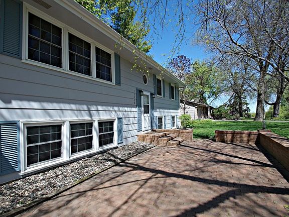 2nd image of 13220 Myrtle Dr
