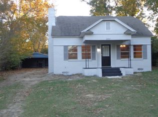 2931 N Jackson St, Palestine, TX 75803