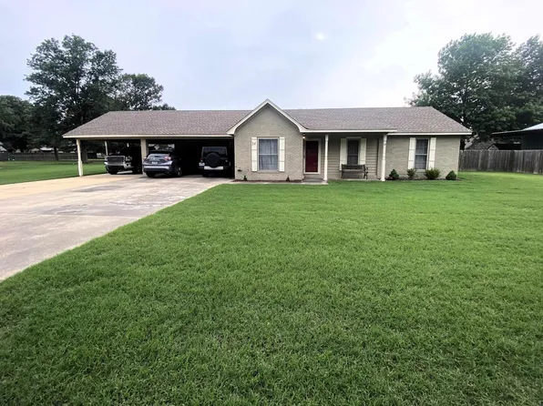 34 Windfield Cir, Trumann, AR 72472