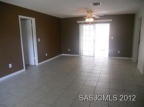 3rd image of 300 Shores Blvd